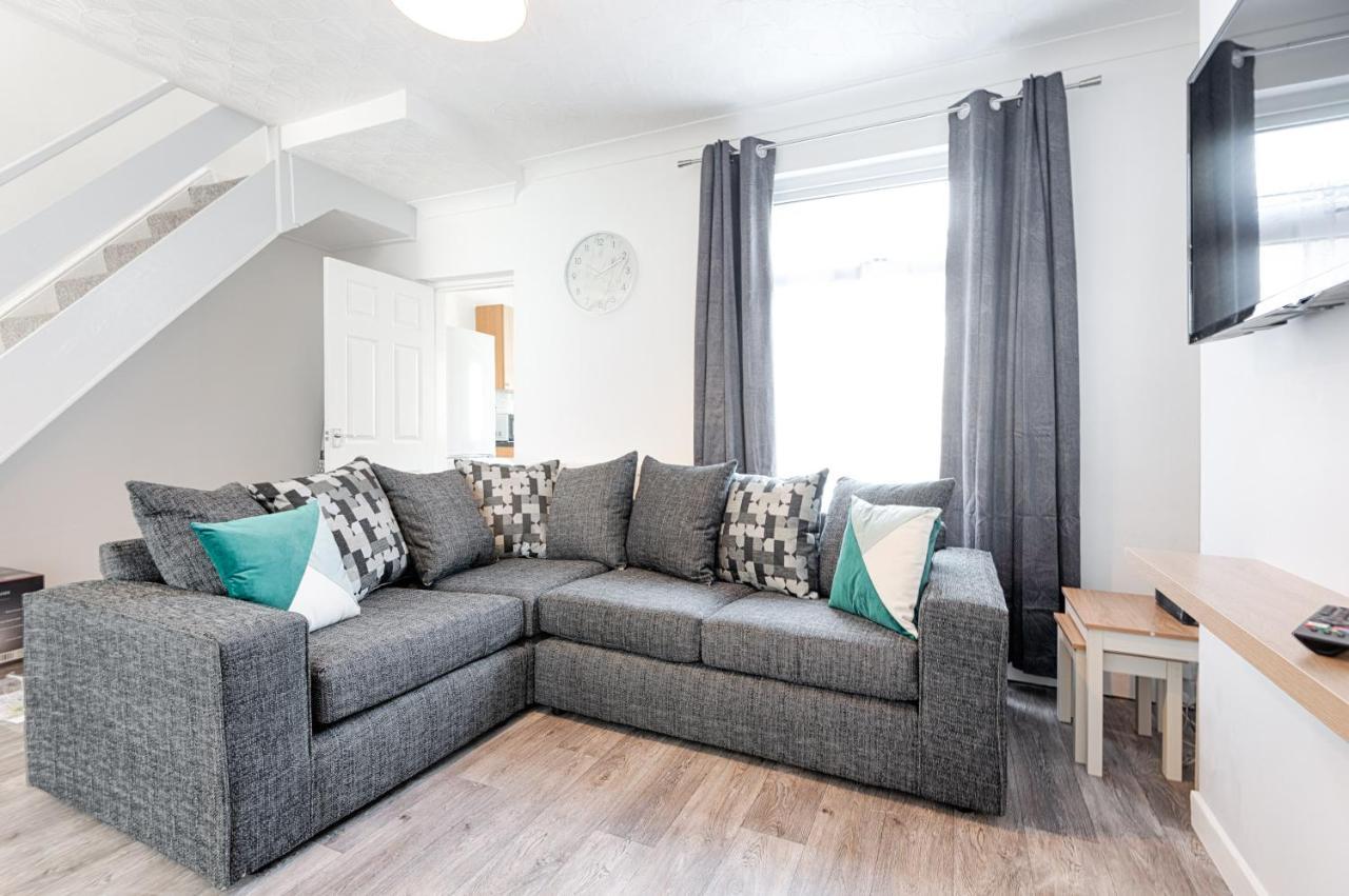 City Centre, Parking, Smart Tv'S In All Rooms Swansea Ngoại thất bức ảnh