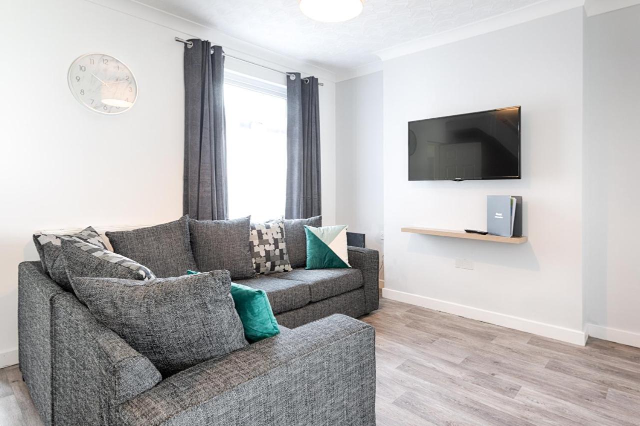 City Centre, Parking, Smart Tv'S In All Rooms Swansea Ngoại thất bức ảnh