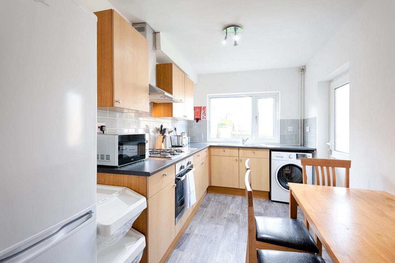 City Centre, Parking, Smart Tv'S In All Rooms Swansea Ngoại thất bức ảnh