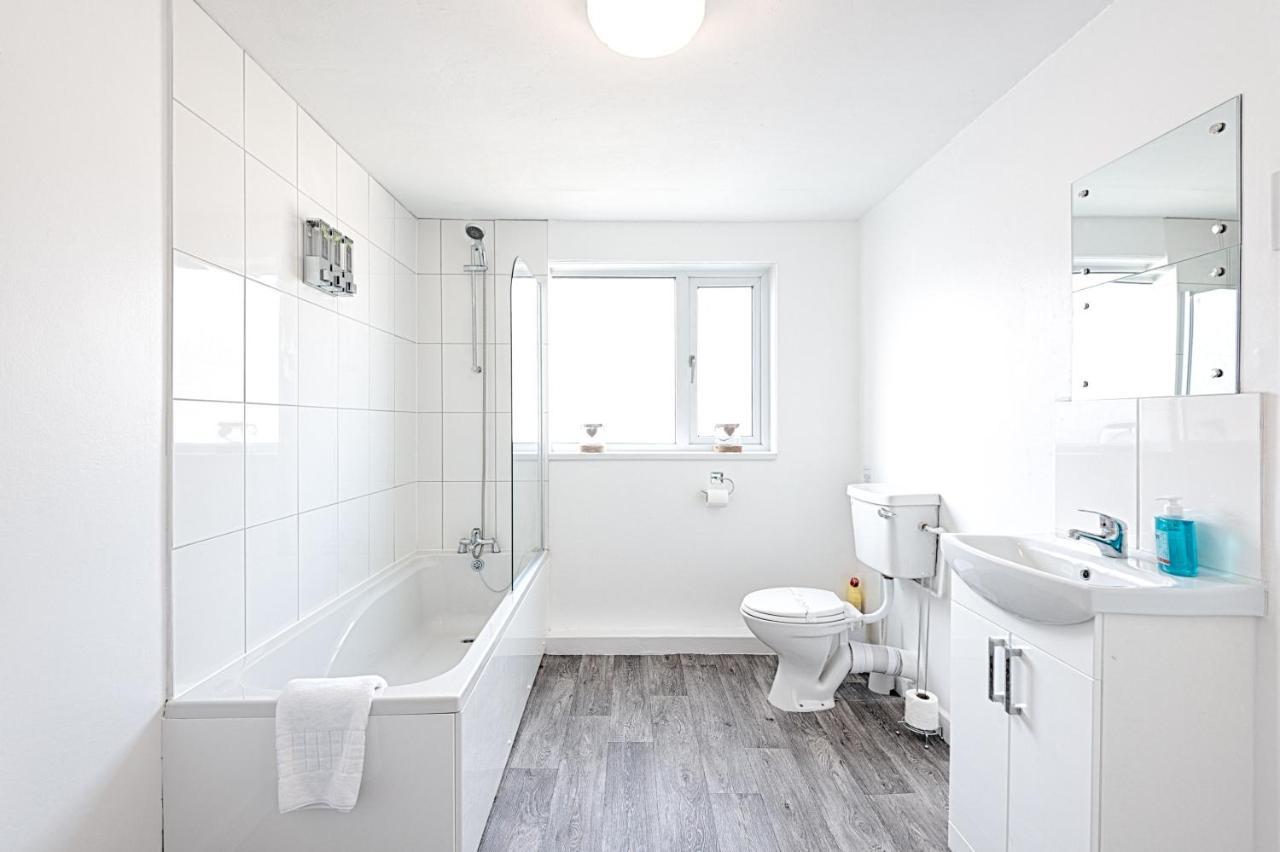 City Centre, Parking, Smart Tv'S In All Rooms Swansea Ngoại thất bức ảnh