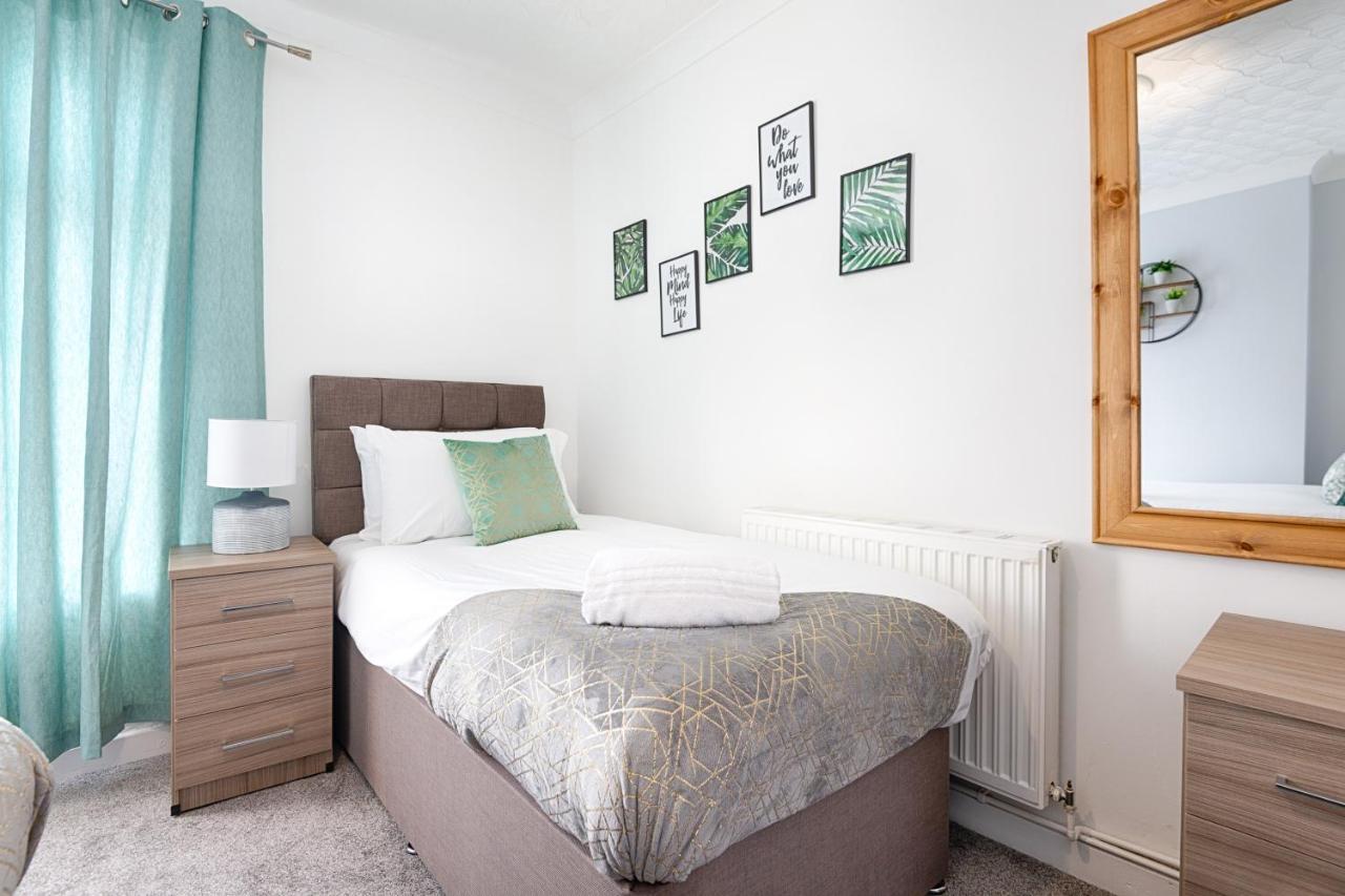 City Centre, Parking, Smart Tv'S In All Rooms Swansea Ngoại thất bức ảnh