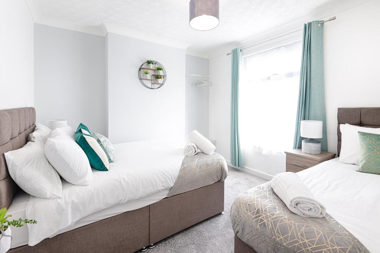 City Centre, Parking, Smart Tv'S In All Rooms Swansea Ngoại thất bức ảnh
